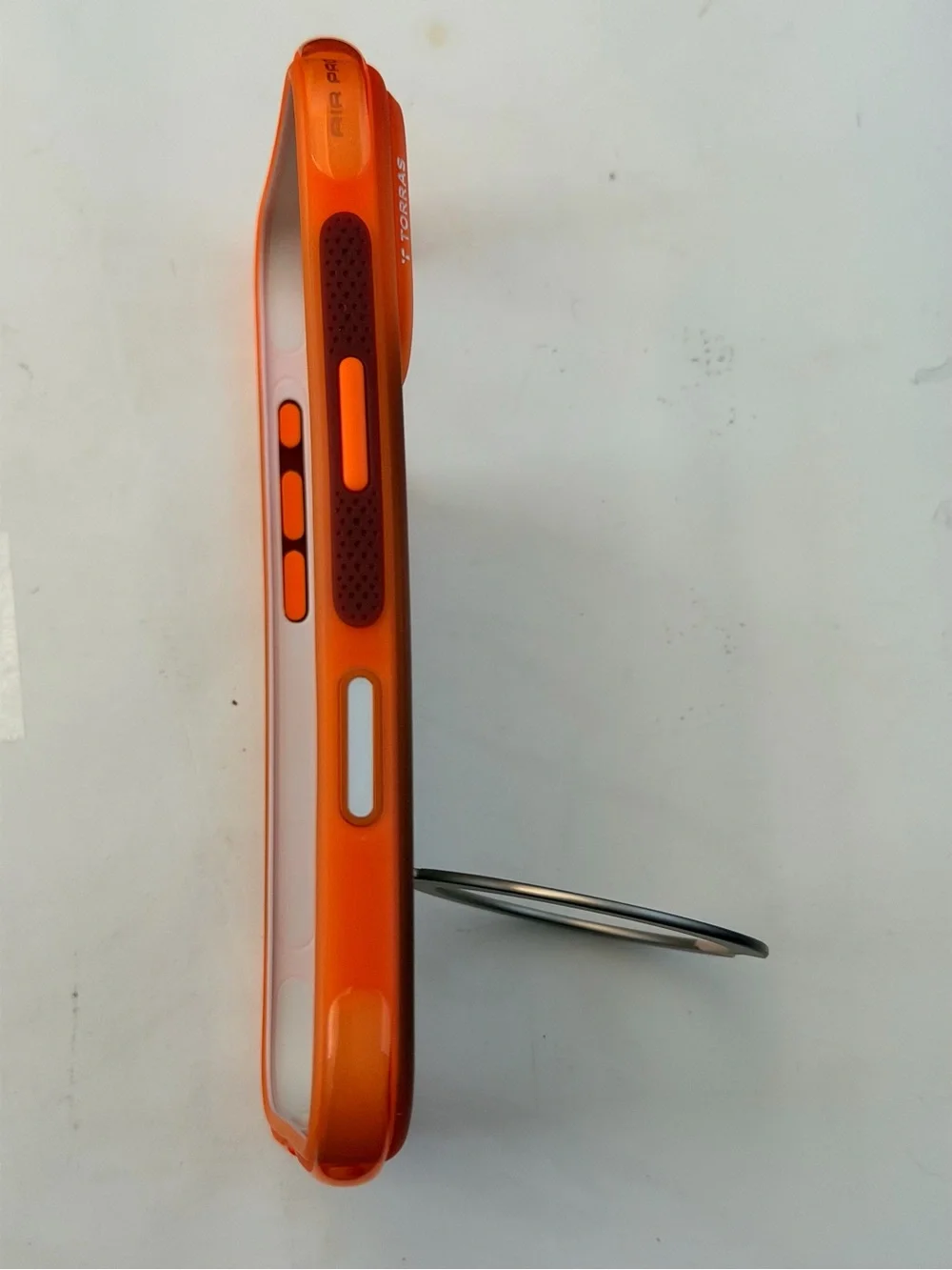 TORRAS Ostand Q3 Air for iPhone 17 Pro